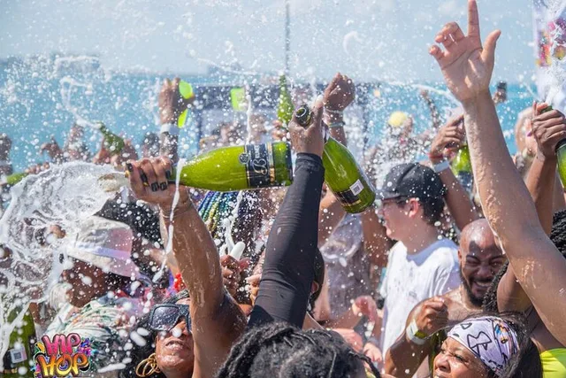 Miami Hip Hop Boat Party 3.5 hr - Image 1