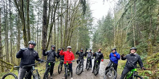 Seattle Mountain Bike Tour in Cascade Foothills - Image 4