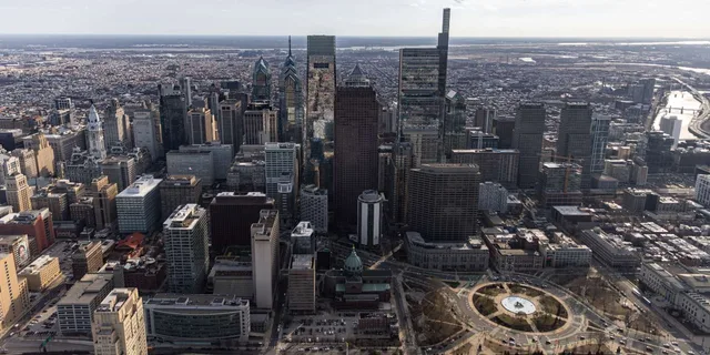Philadelphia Helicopter Tour Over City and River - Image 2