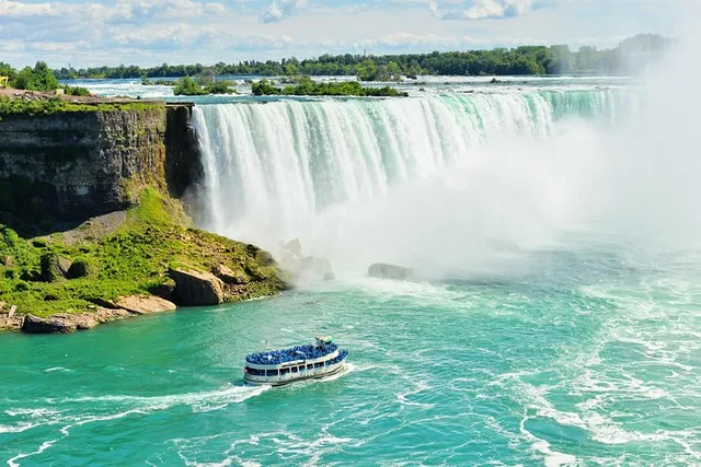 New York City Niagara Falls Private Day Trip - Image 2