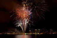 Waikiki Fireworks Dinner Cruise thumbnail 4