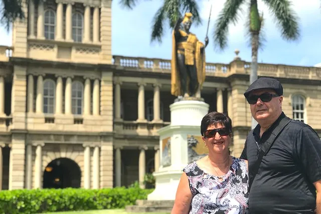Oahu Private Day Tour with Luggage Transfer - Image 2