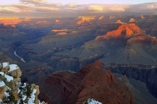 Sedona Grand Canyon Tour at Sunset - Image 4