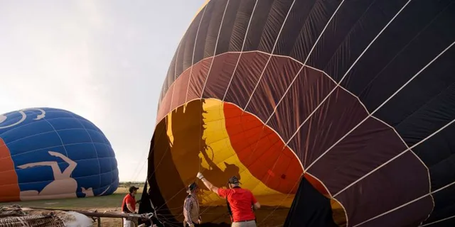 Colorado Springs Sunrise Hot Air Balloon Flight - Image 4