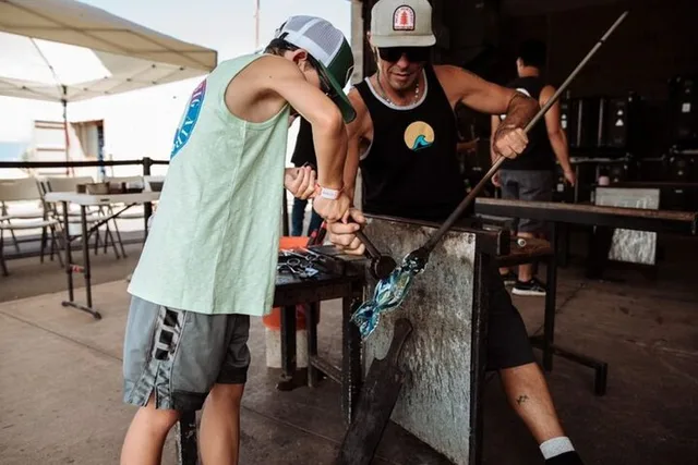 Ka'anapali Glassblowing Lesson - Image 5