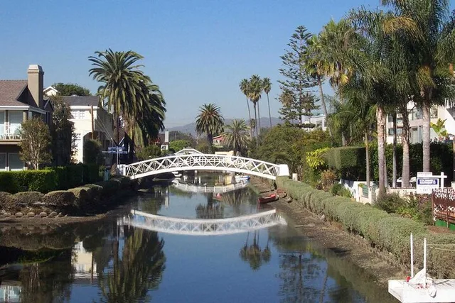 Los Angeles City Tour 7 hr - Image 5