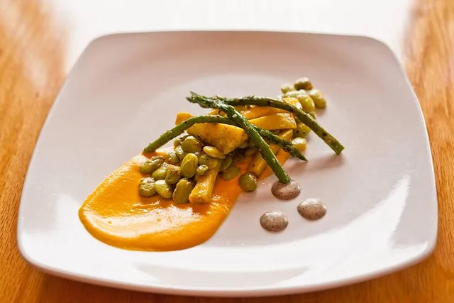 Charleston Farm-to-Table Food Tour - Image 2