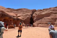 Page Upper Antelope Canyon Tour thumbnail 4