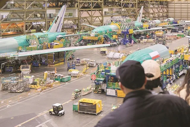 Seattle Boeing Factory and City Tour Combo - Image 2