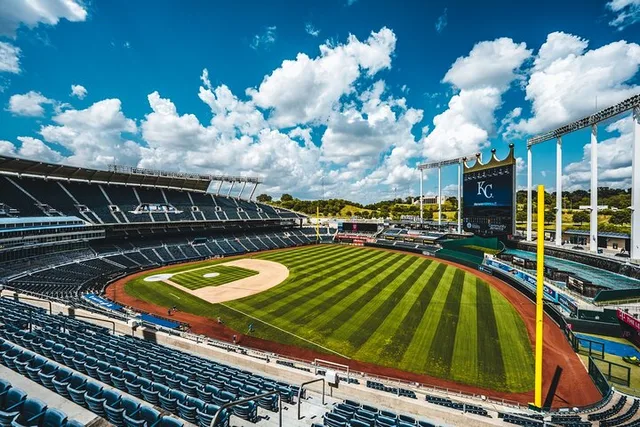 Kansas City Kauffman Stadium Walking Tour 90 Min - Image 2