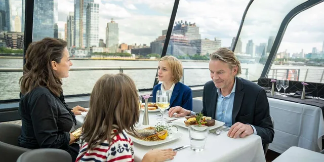 New York City Bateaux Brunch Cruise - Image 6