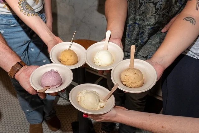 San Francisco Food Walking Tour in Haight Ashbury - Image 6