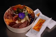 Napa E-Bike Rental with Picnic Lunch thumbnail 2