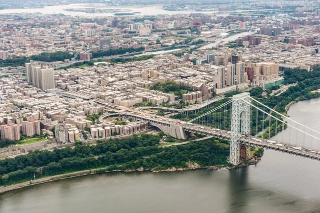 New York City Island Helicopter Tour - Image 3