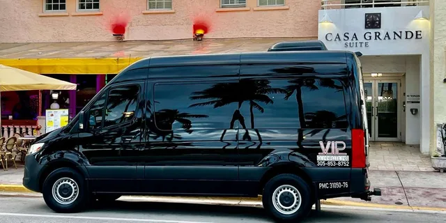 Miami Transfer Service - Image 1