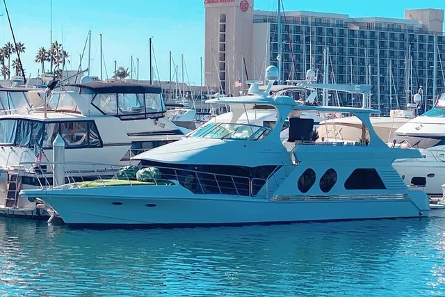 San Diego Bay Private Island Boat Tour - Image 2