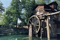 Nashville Dollywood Tour Full-Day Adventure thumbnail 4