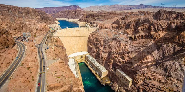 San Francisco Yosemite and Las Vegas 4-Day Tour - Image 4