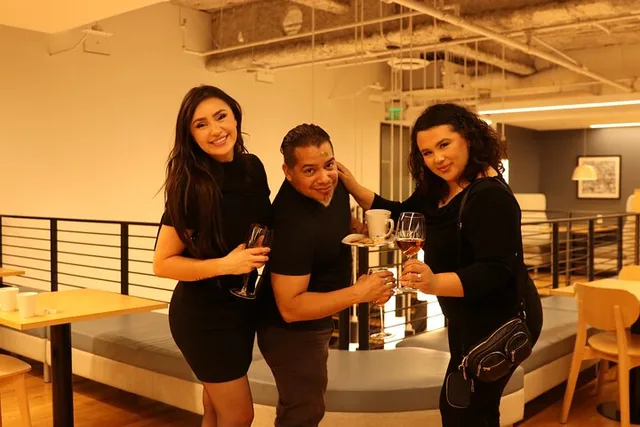 Los Angeles Candle Making Experience - Image 6