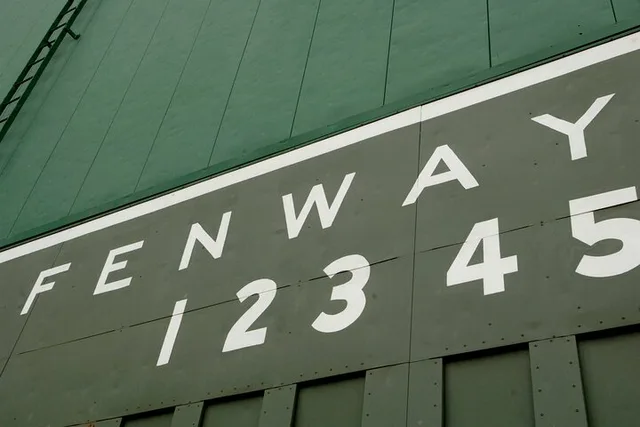 Boston Fenway Park Historic Tour 1 hr - Image 2
