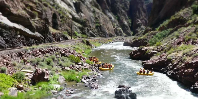 Cañon City Royal Gorge Rafting Half-Day - Image 2