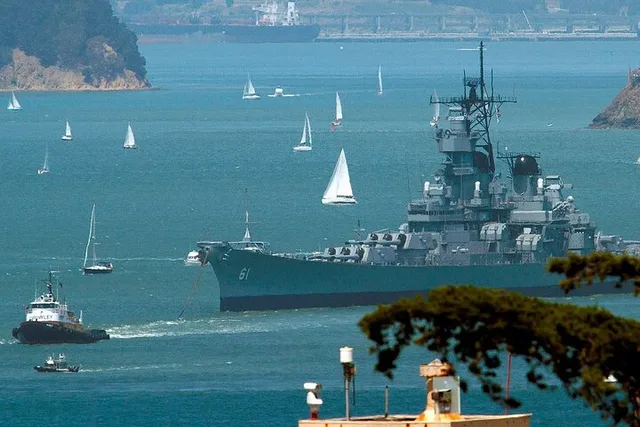 Los Angeles Battleship USS Iowa Experience - Image 4