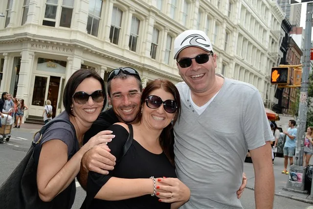 New York City Private Photoshoot and Walking Tour - Image 6