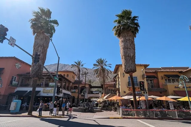 Palm Springs Scavenger Hunt Walking Tour - Image 4