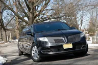 New York City Airport Arrival Transfer by Limo thumbnail 4