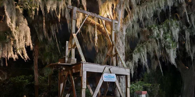 St. Augustine Ghost Trolley Tour - Image 3