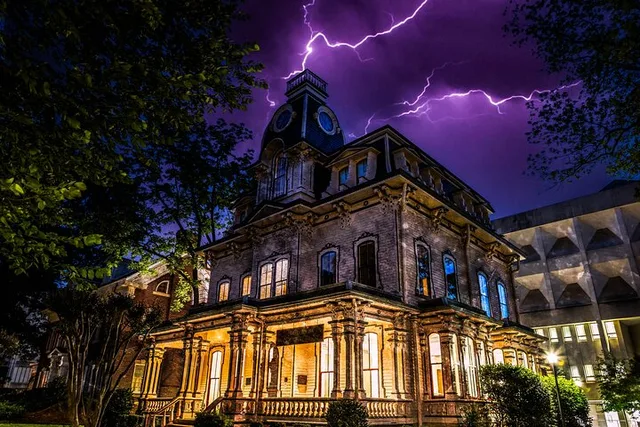 Raleigh Ghost Tour - Image 2