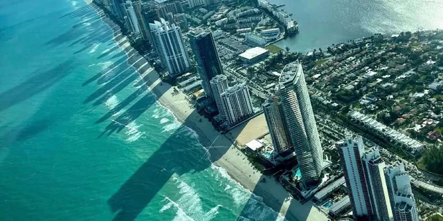 Miami Beach Sunset Flight Tour - Image 5