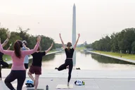 Washington D.C. Yoga Class at Sunrise 60 min thumbnail 2