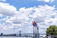 Philadelphia Sightseeing Tour of Ben Franklin Bridge thumbnail 2