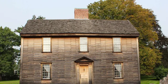 Boston Historical Tour with John and Abigail Adams 7 hr - Image 2