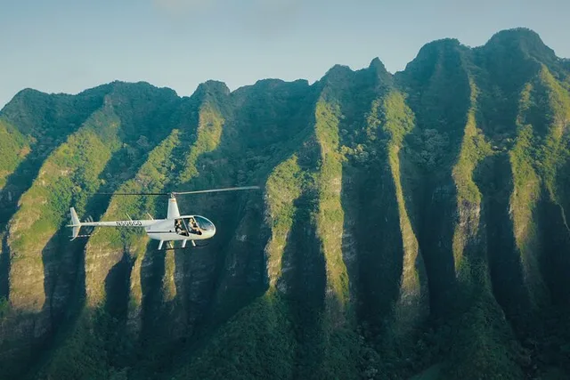 Honolulu Helicopter Tour 60 Minutes - Image 6