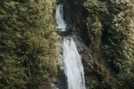Seattle Waterfall Hike in Wallace Falls Park thumbnail 3