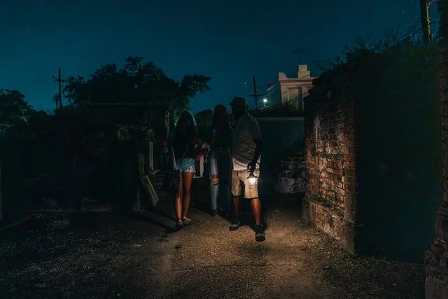New Orleans Historical Night Tour of St. Louis Cemetery No. 1 - Image 3