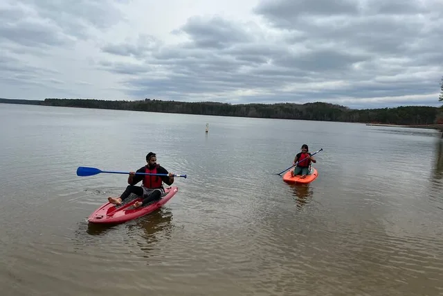 Jordan Lake Stand Up Paddleboard Rental - Image 2