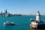 Chicago Evening Cruise on Lake Michigan thumbnail 5