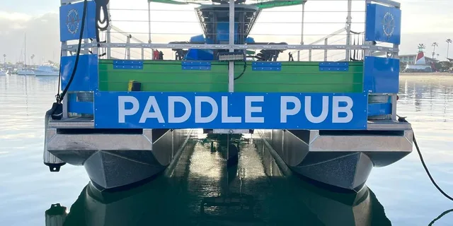 Newport Beach Paddle Pub Experience - Image 4