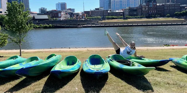 Nashville Downtown Kayak Rental - Image 5