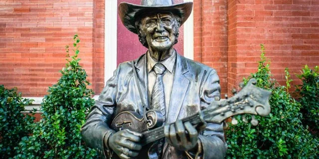 Nashville Food and Sightseeing Walking Tour - Image 5