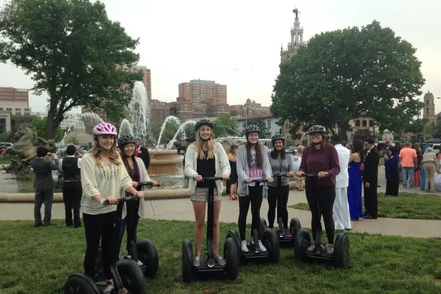 Kansas City Segway Art Tour 90 min - Image 2