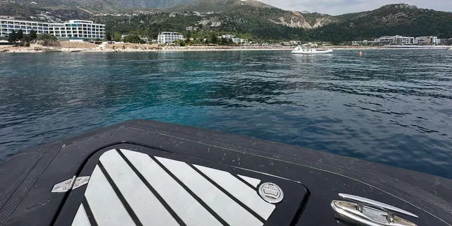 Austin Lake Travis Boat Tour with BBQ & Swimming - Image 3