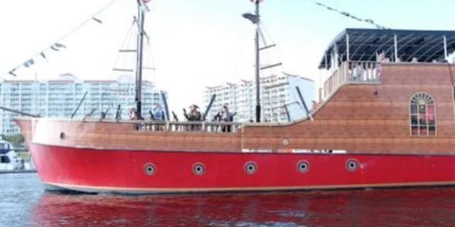 Myrtle Beach Pirate Cruise Adventure - Image 4
