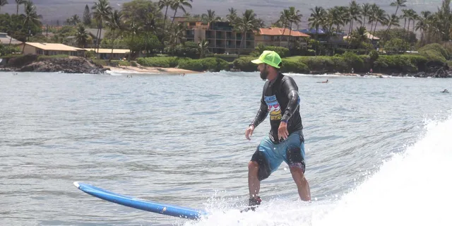 Kihei Family Surf Lessons at Kalama Park - Image 4