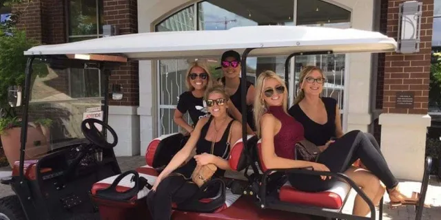 Nashville Shopping and Bar Cart Tour - Image 1