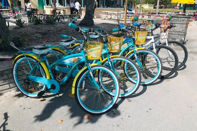 Key Biscayne Cruiser Bike Rental - Image 4