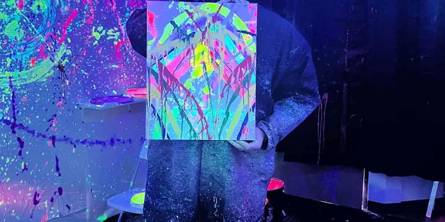 Atlanta Splatter Paint Room Experience 45 Min - Image 5